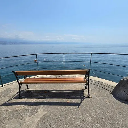 Apartament San Giovanni - By Gui Lovran